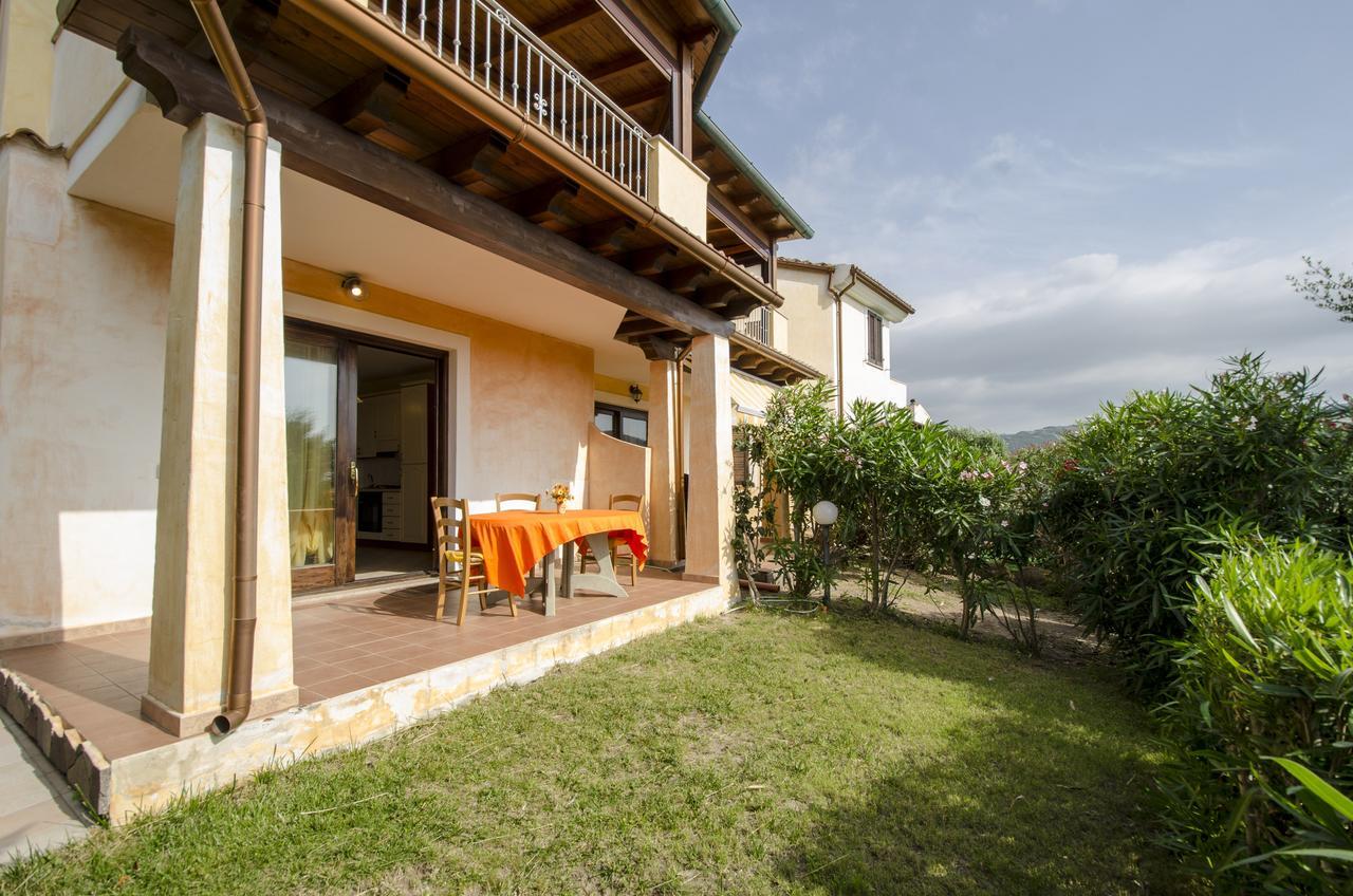 Вилла A.I.R. Castelsardo Borgo Di Mare Экстерьер фото